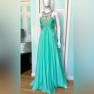 Size 4 Rachel Allan High Neck Flowy Chiffon Mint Green Fitted Prom Dress Gown